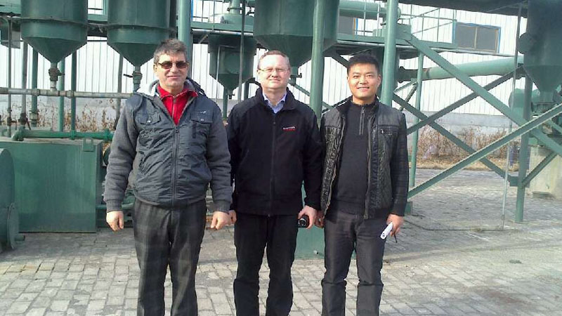 plastic to oil pyrolysis plant