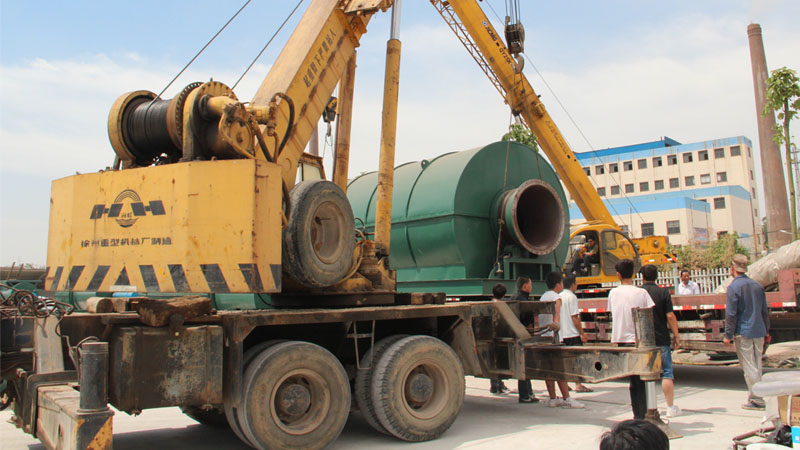 Scrap tyre to oil  recycling plant in Bangladesh