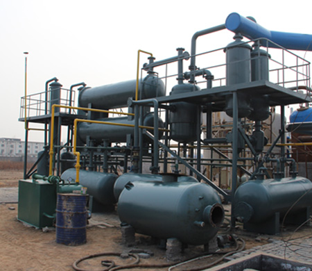 Plastic pyrolysis plant