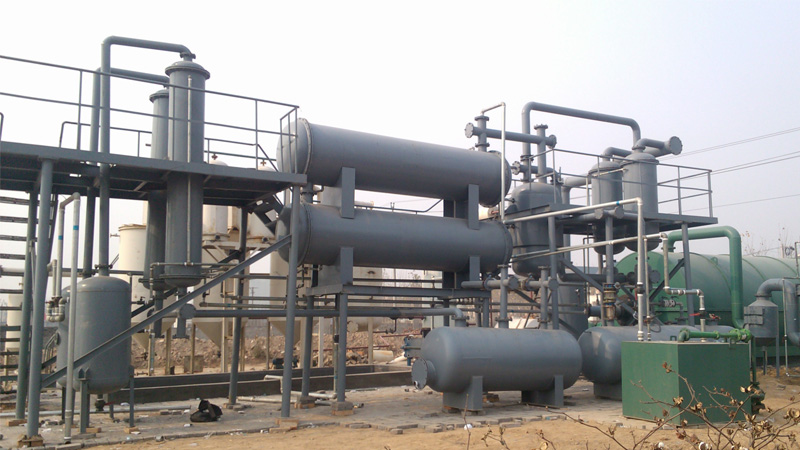 Plastic pyrolysis plant