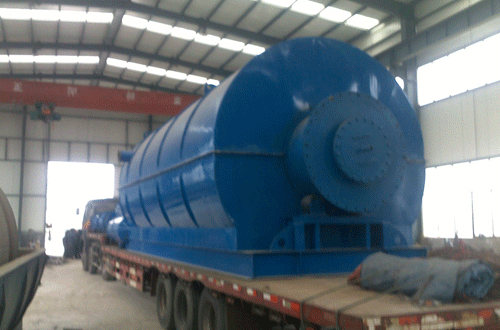 Pyrolysis plant