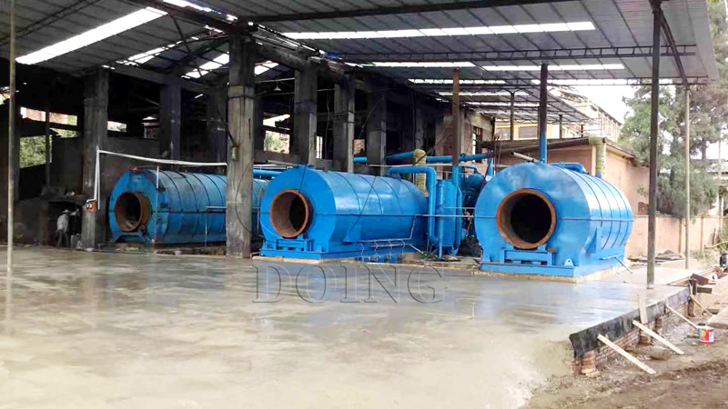 2 sets waste plastic pyrolysis plants installed in Yunnan, China