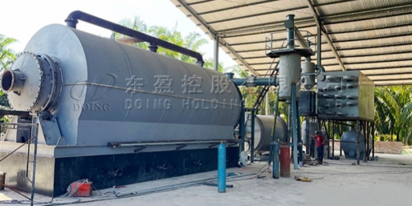 DOING 15 TPD Car Tire to Oil Recycling Machine Installation in Indonesia Video