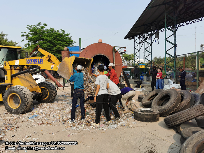 plastic to oil plant