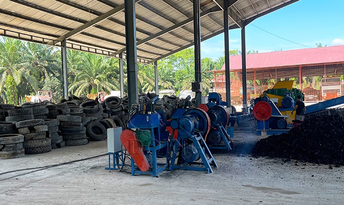 tire shredding grinding machine